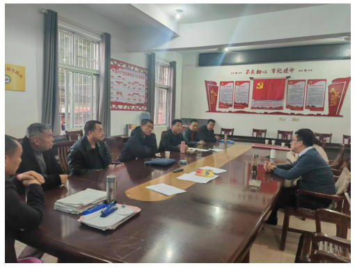 市住房公积金管理中心新任主要负责同志赴挂点社区、帮扶村开展走访